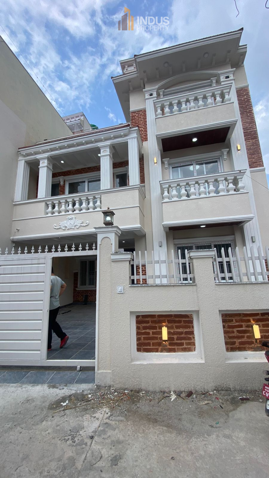 property-image
